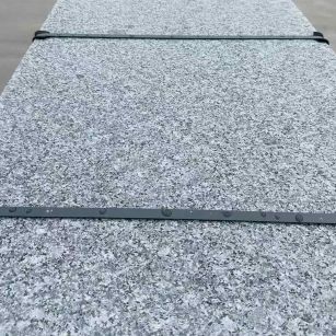 云南 芝麻黑火烧面毛板，条板，半成品