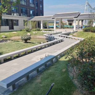 云南 芝麻灰小区坐凳&栏杆安装效果