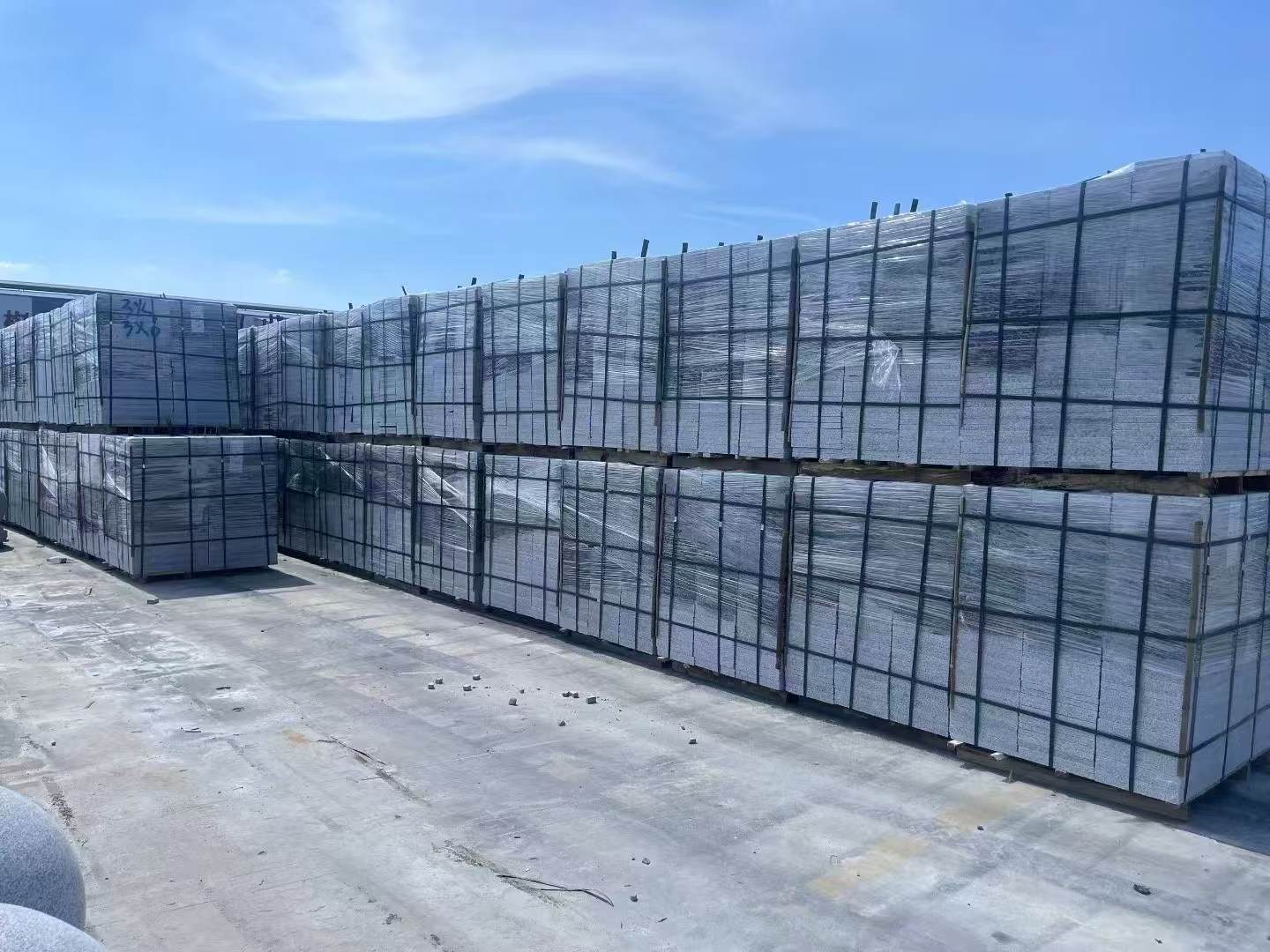 云南 芝麻白火烧成品300*600地铺料，大量现货，物美价廉