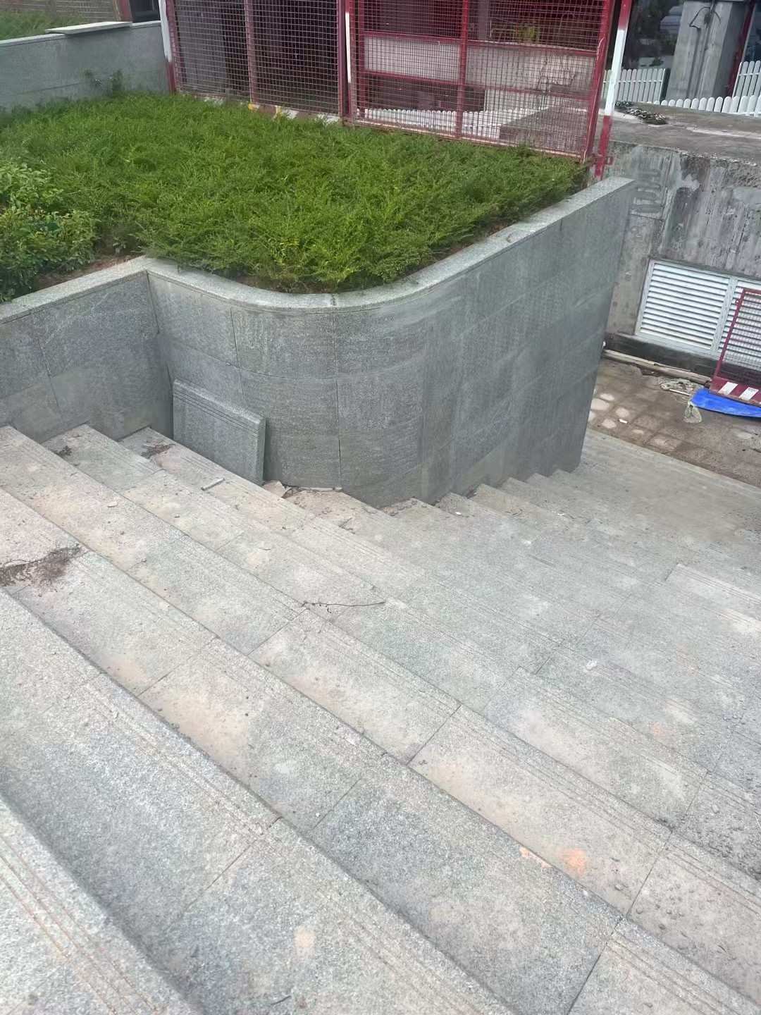 云南 芝麻黑火烧面铺装案例