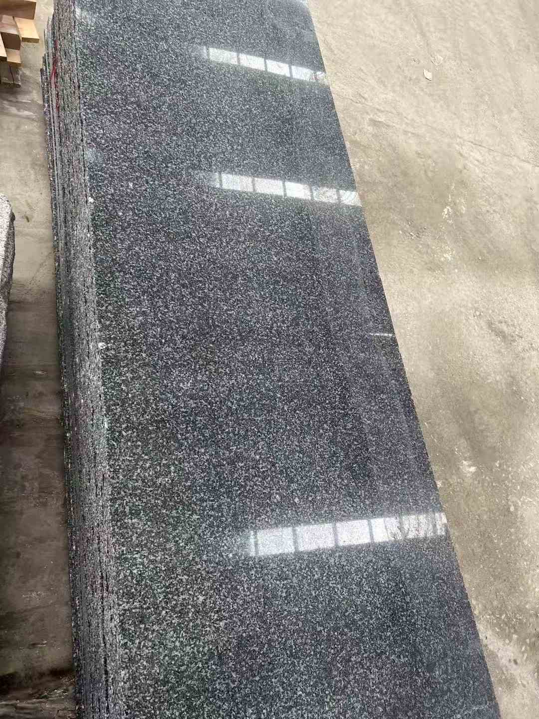 云南 芝麻黑光面