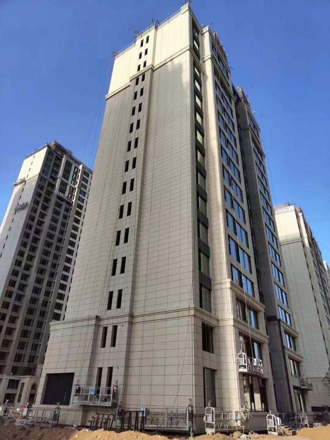 云南黄金麻高端小区，外墙干挂