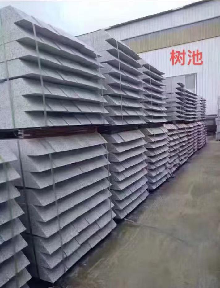 云南 芝麻灰切头树池